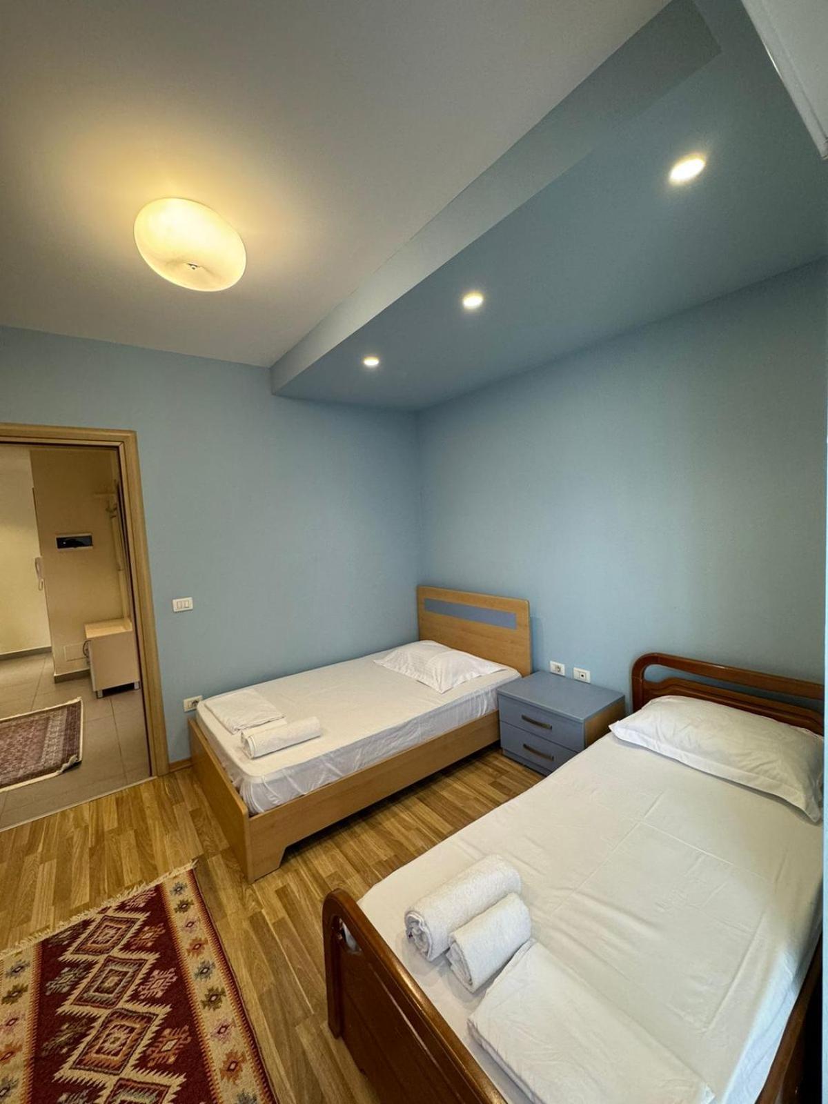 Diem Apartment Near Pazari I Ri Tirana Eksteriør billede