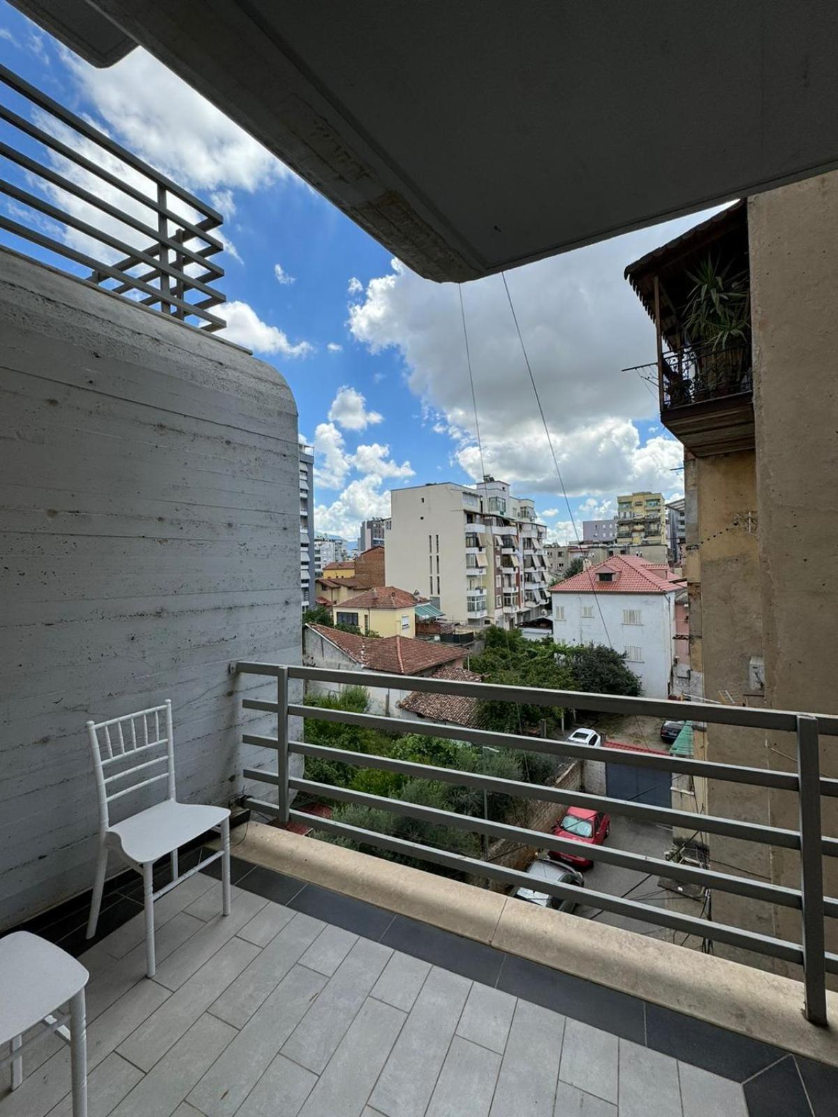 Diem Apartment Near Pazari I Ri Tirana Eksteriør billede